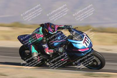 media/Nov-01-2025-CVMA (Sat) [[fc0f7531b8]]/Race 13-Femmewalla-Femmewalla UL/